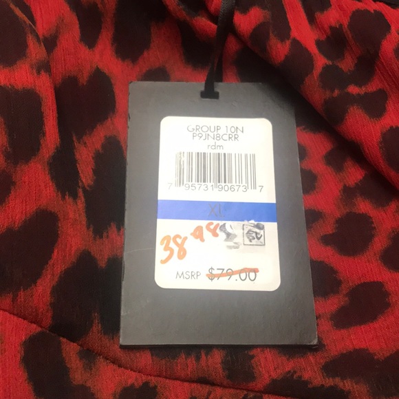 DKNY Red Animal Print Knee Length - Picture 9 of 9